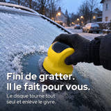 Photo d'illustration : Fini de gratter : le grattoir électrique enlève le givre du pare-brise.